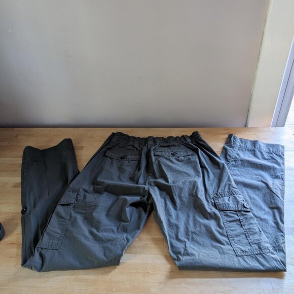 Lands' End Women's NWOT Convertible Hiking Pants Army Green Size 8 w Roll Tabs - Picture 1 of 13